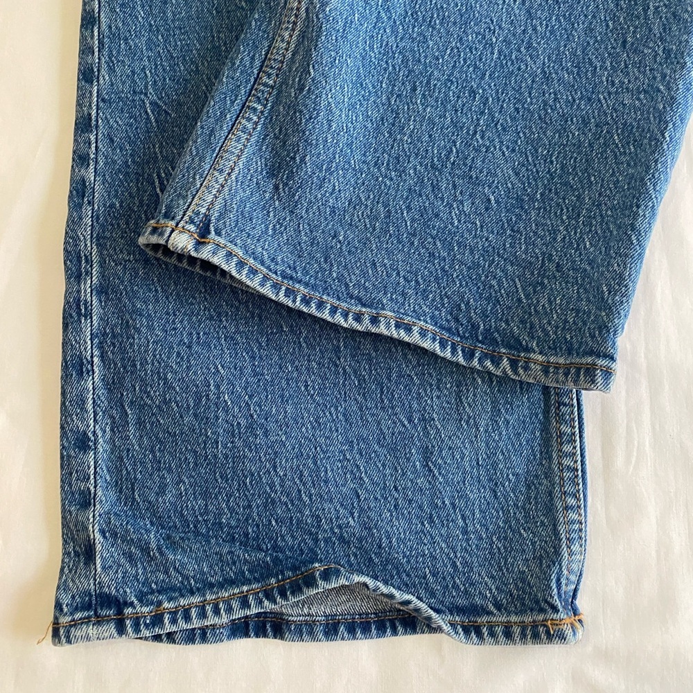 Abercrombie & Fitch Curve Love Medium Wash High Rise 90’s Relaxed Fit Jeans 29S - Picture 5 of 10